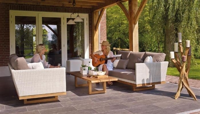 KEEP YOUR PATIO ON TREND