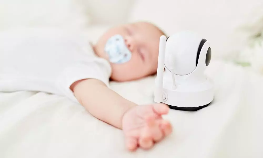 How to Choose the Best Baby Monitor for You: The Ultimate Guide